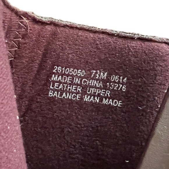 Clarks Boots Womens 7.5M Ankle Burgundy Wedge Heel Suede Zip Up‎ Casual Boho - Picture 8 of 8